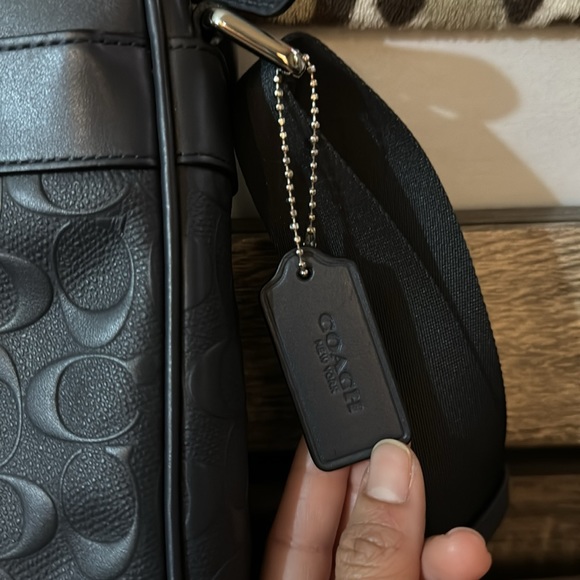 Coach Flight Cross Body Bag - Picture 4 of 8